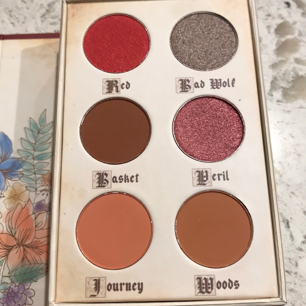 Story Book Cosmetics - Fairy Tales Pallet